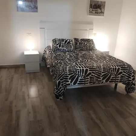 Vista Puerto 1 Pers No Balcon *